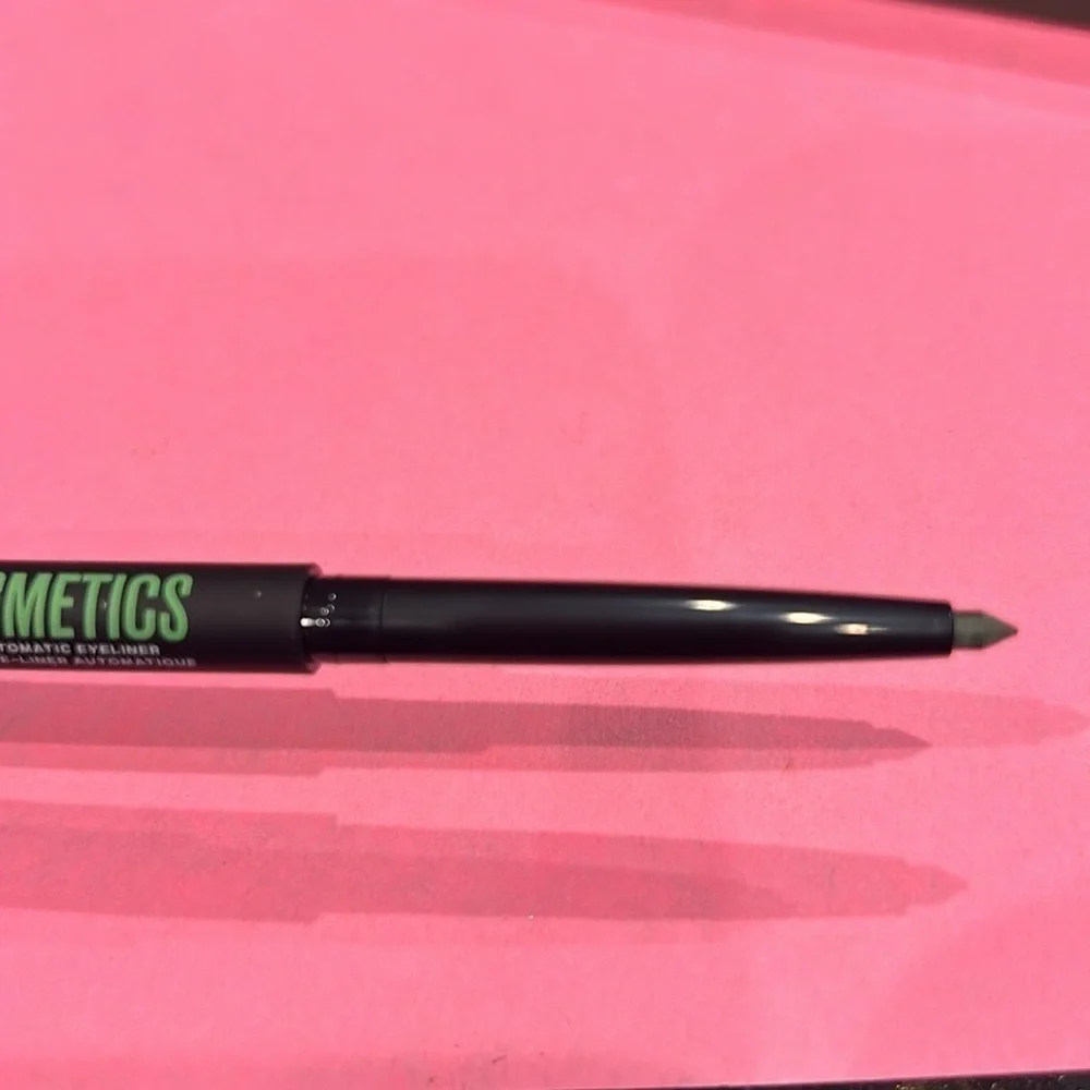 Jeffree star cosmetics automatic eyeliner asset, green New in box make-up